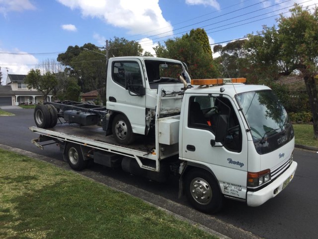 Tow Truck & Trailer